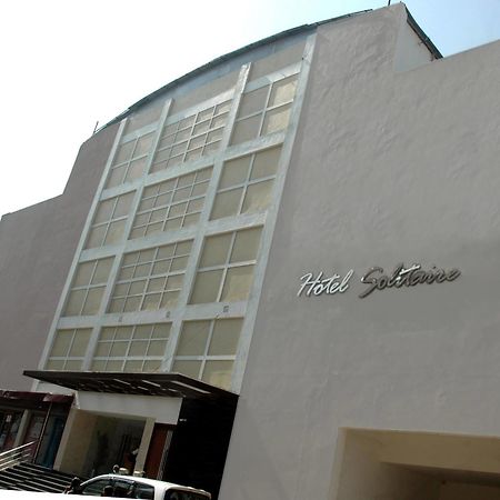 Hotel Solitaire Rāipur Zewnętrze zdjęcie